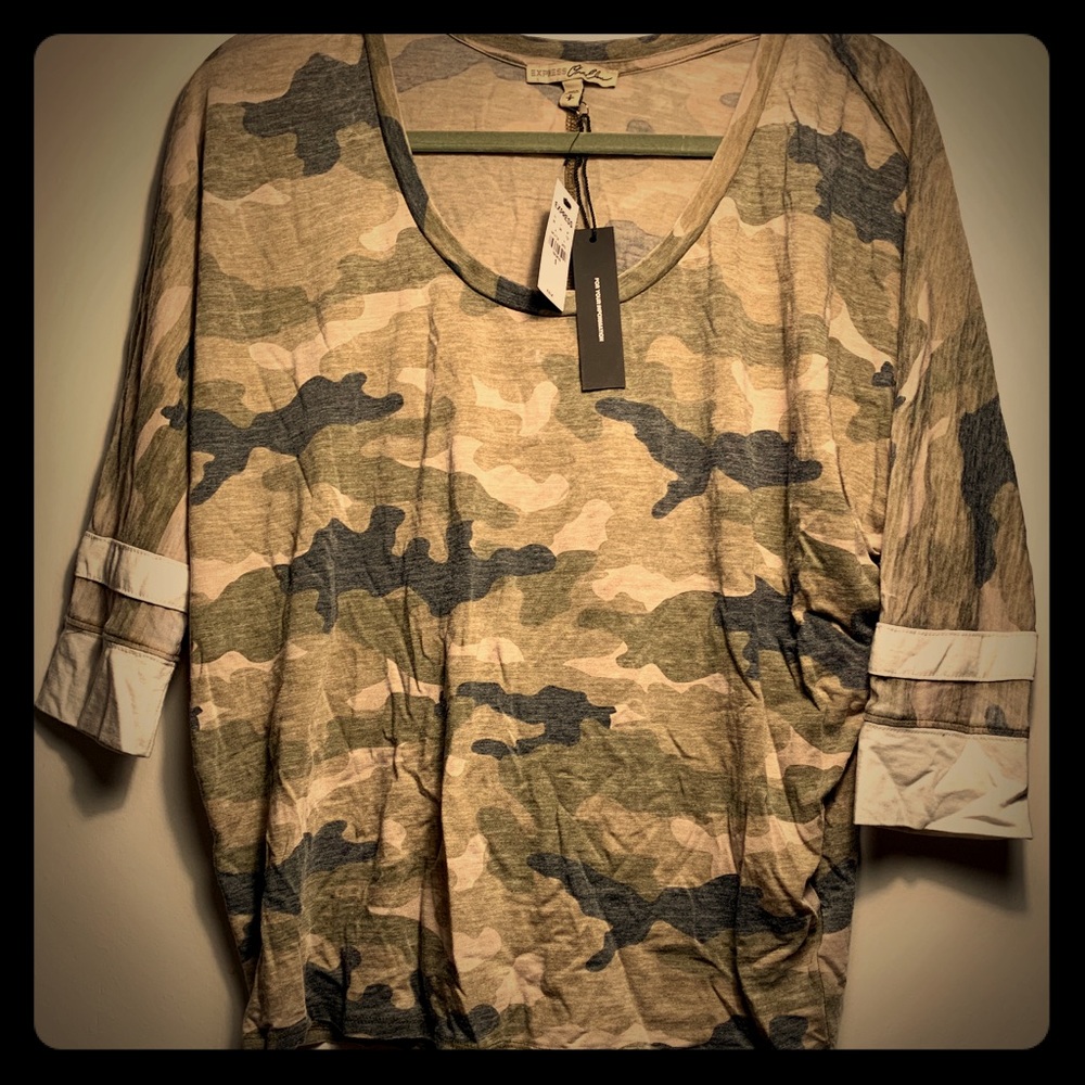 Express Tee (size S)